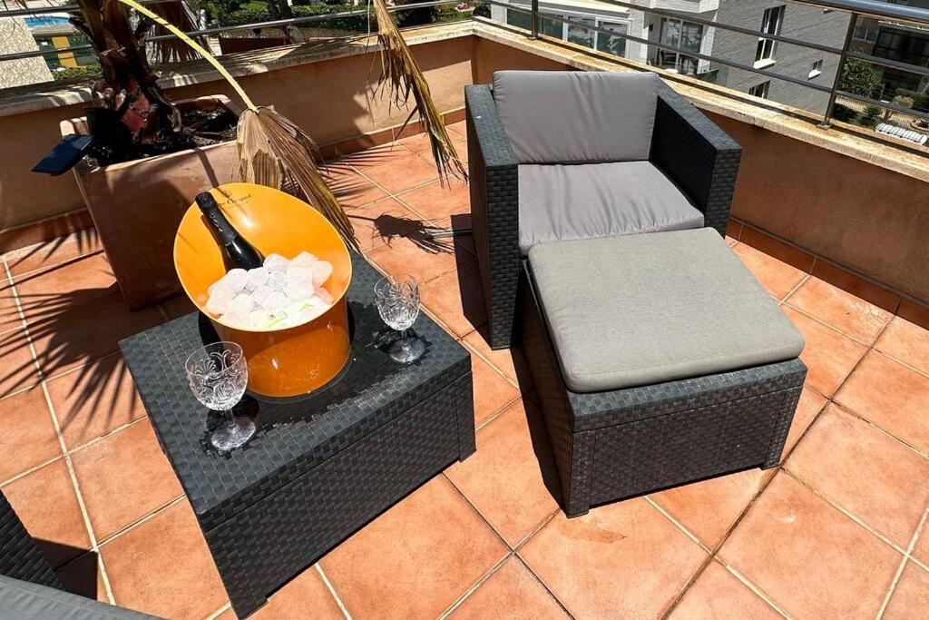 Atico Puerto Marina 2 Hab Con Piscina, 500M De La Plata Apartment Торемолинос Екстериор снимка